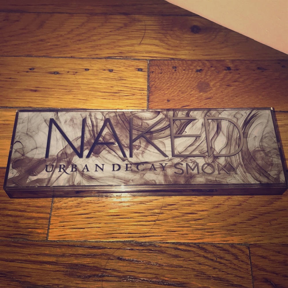 Brand new Naked Smokey palette